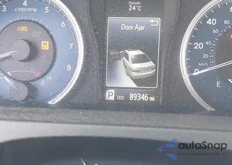 2017 Toyota Camry Le z USA, uszkodzony, nr VIN 4T1BF1FK0HU268567